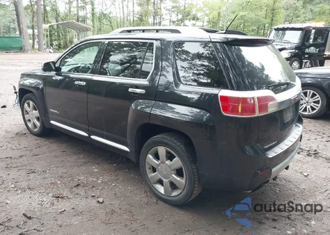 2013 GMC Terrain Denali z USA, uszkodzony, nr VIN 2GKFLYE32D6302491